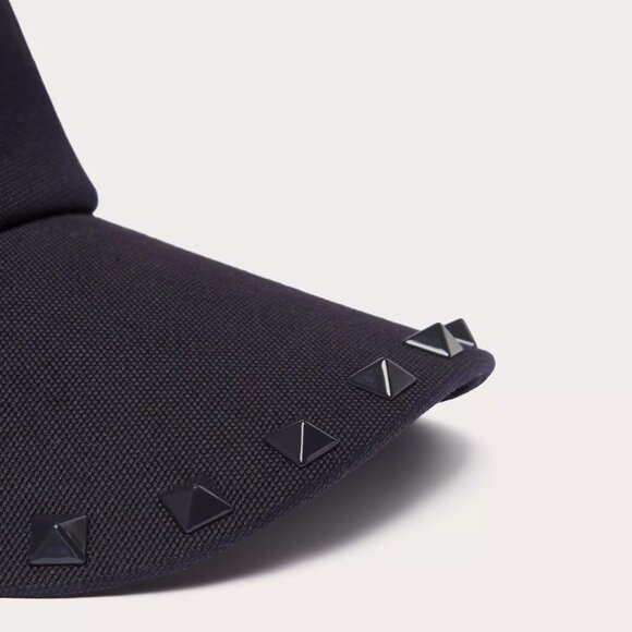 VALENTINO ROCKSTUD COTTON BASEBALL CAP WITH STUD APPLIQUÉ - Picture 9 of 10